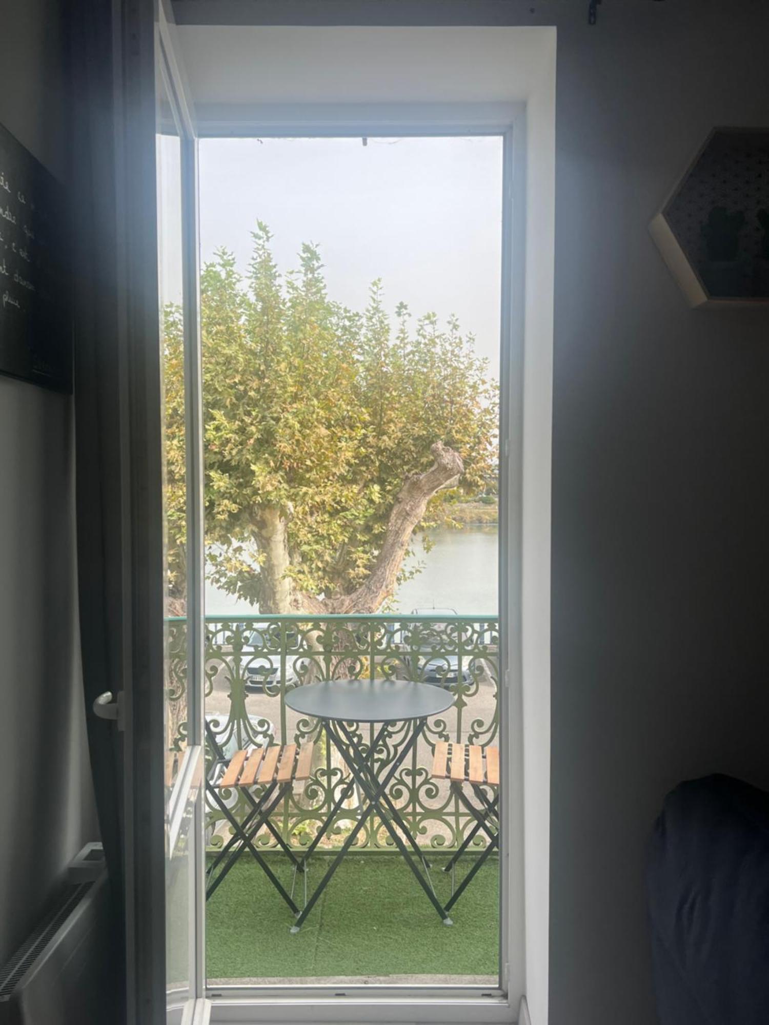 Appartement Prive « Rive Droite » Serrières-en-Chautagne Екстериор снимка